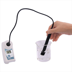Khúc Xạ Kế Kỹ Thuật Số Bỏ Túi PAL Đo Độ Mặn - PAL-SALT PROBE - ATAGO